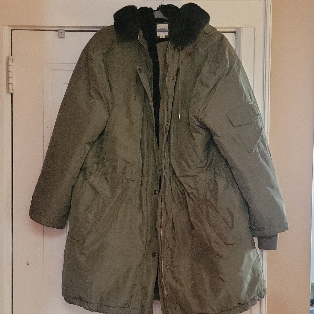 GAP Olive Jacket with Black Fur Trim